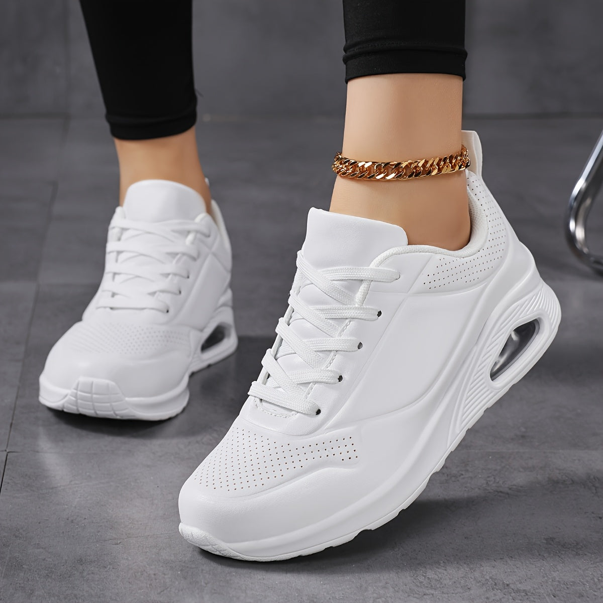 Женские белые кроссовки на шнуровке для бега с мягкой подошвой и воздушной подушкой