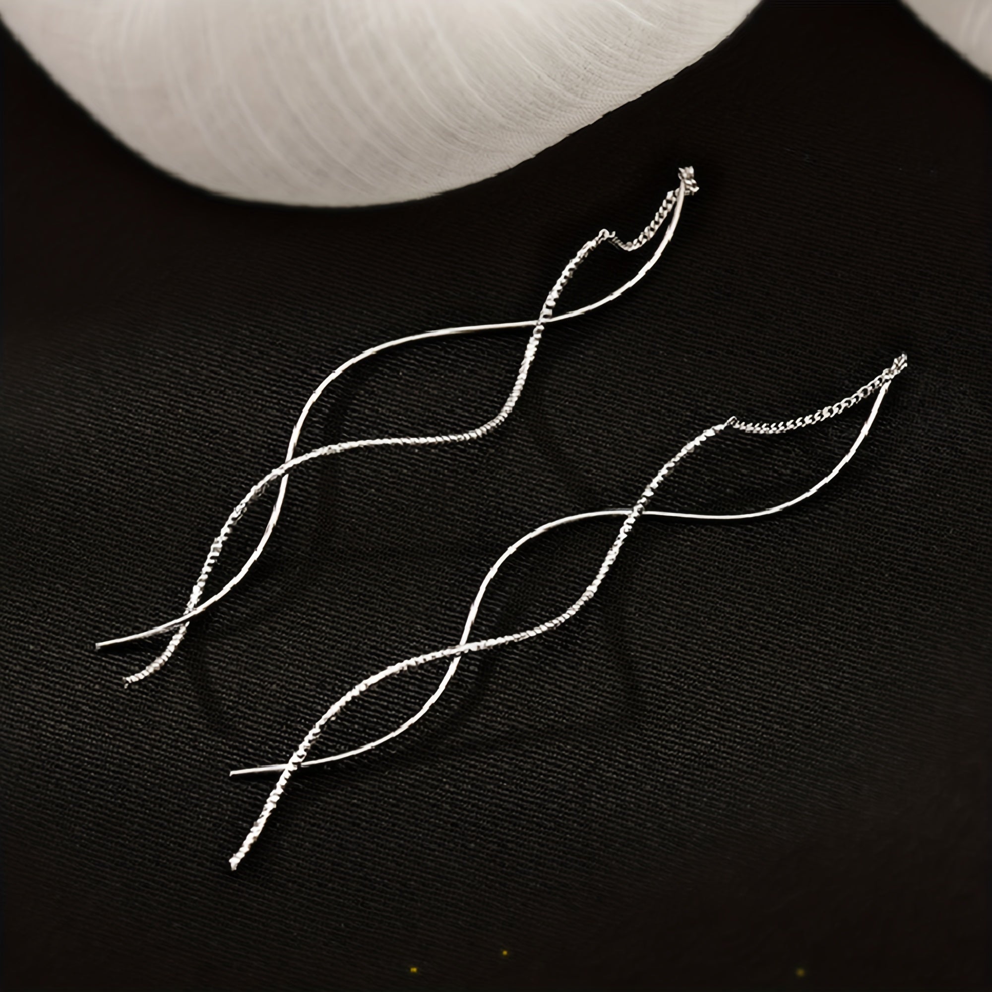 Ayollar uchun mis to‘lqinli osma sirg‘alar, uzun tassel, ko‘p maqsadli zargarlik buyumlari