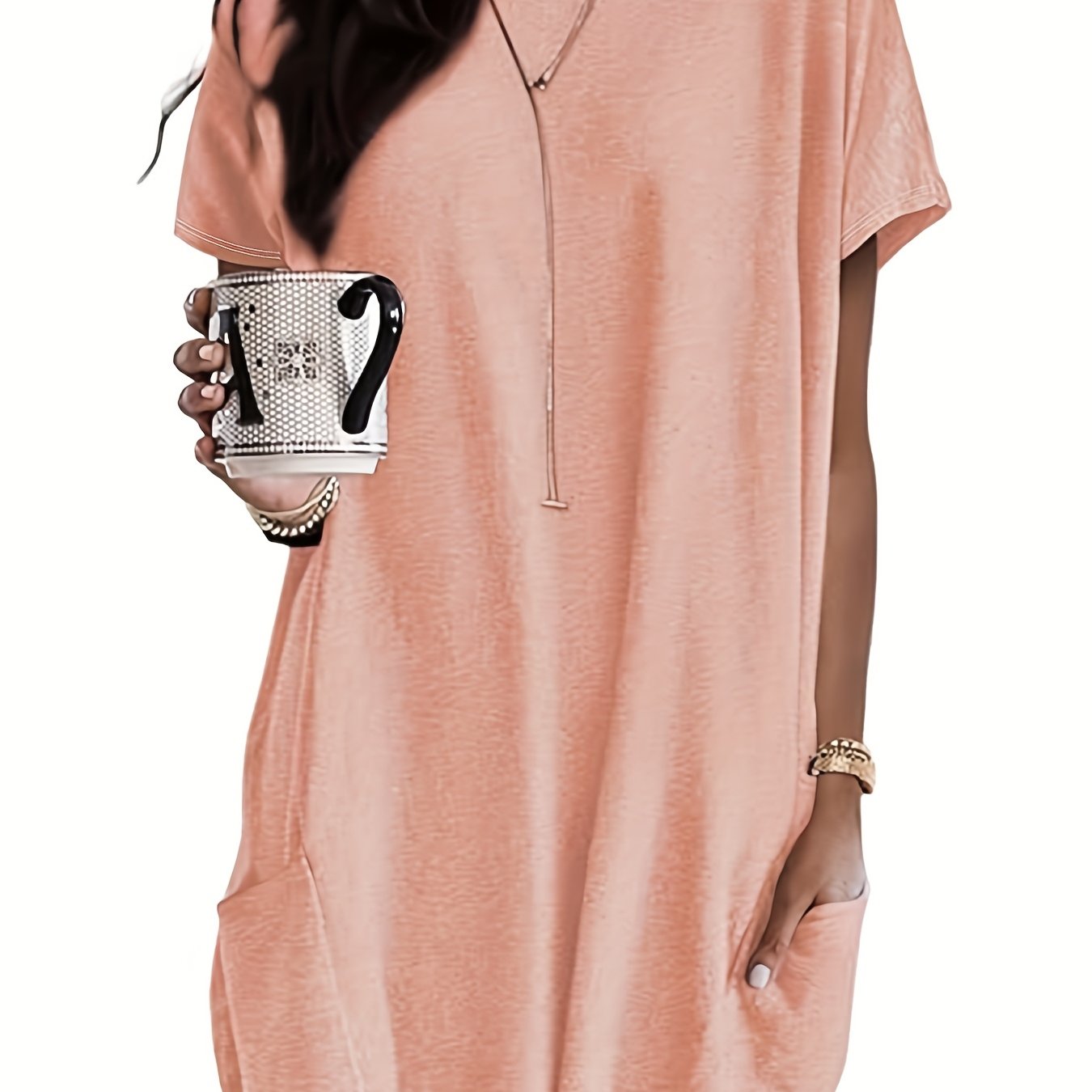 ayollar uchun keng va erkin fitli oversize T-shirt, choqmoqlar bilan, bahor va yoz uchun