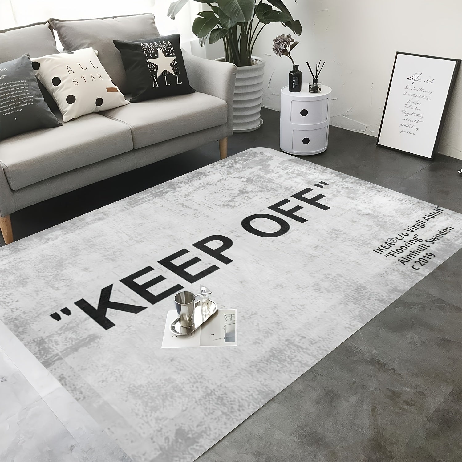 3D Letter Area Rug Plush Polyester Non-Slip Machine Washable for Living Room Kitchen Bathroom