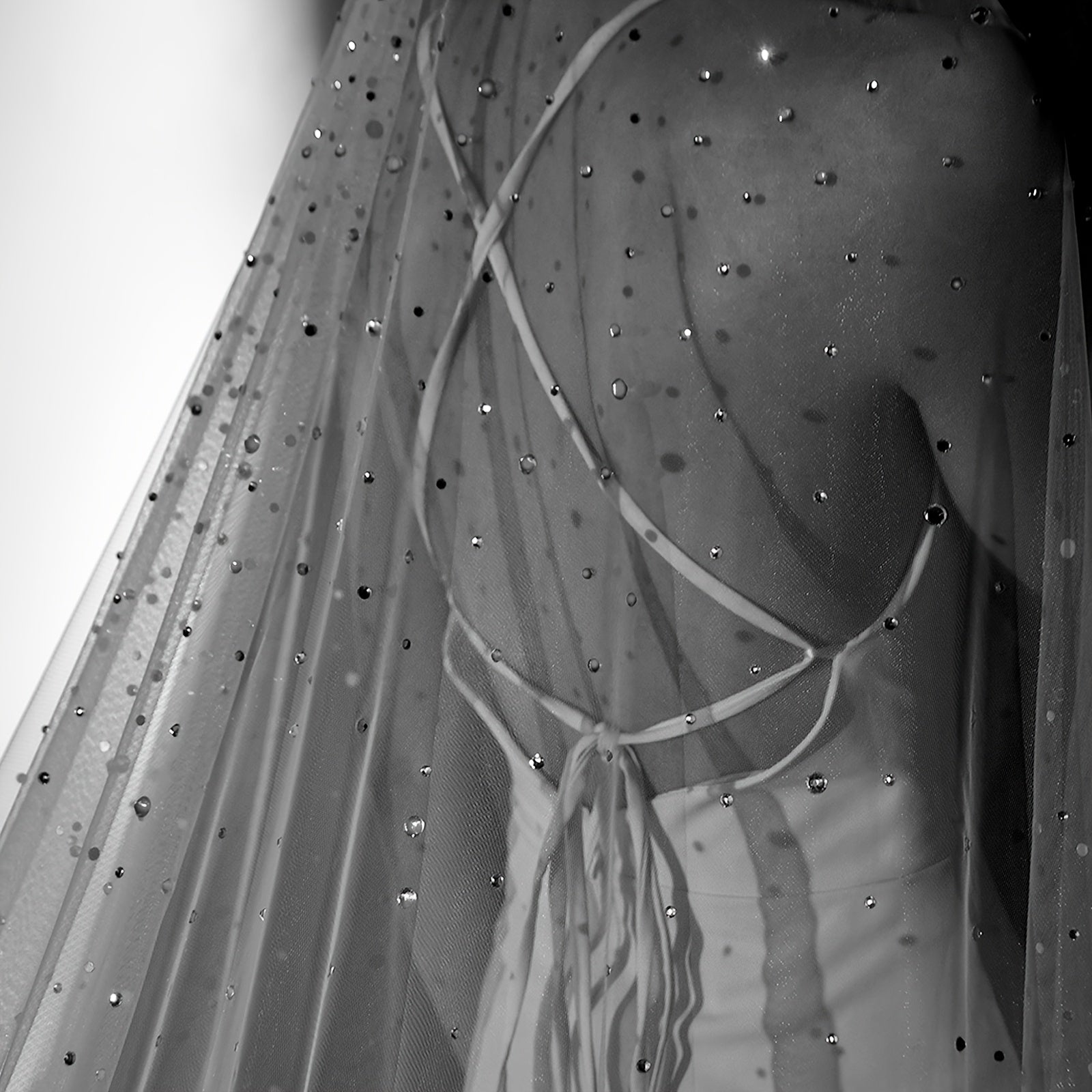 Bridal Veil with Rhinestones and Comb Single Layer Wedding Accessory