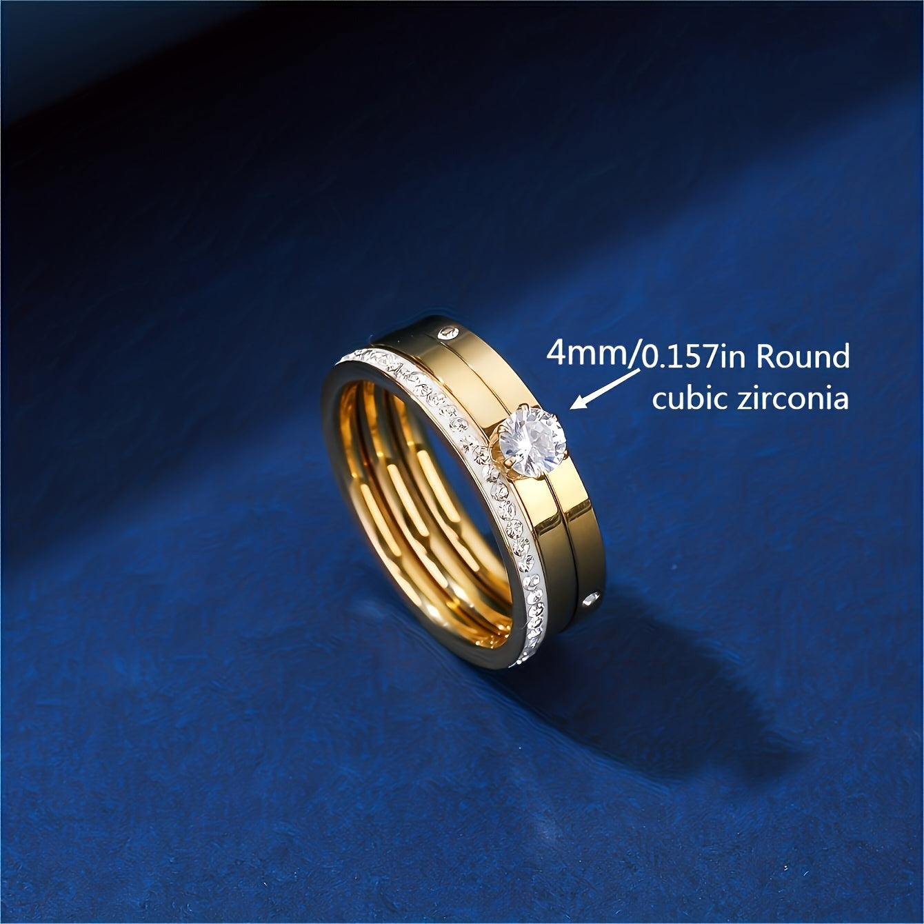 Juego de 3 anillos de acero inoxidable dorado con detalles de zirconia para mujeres