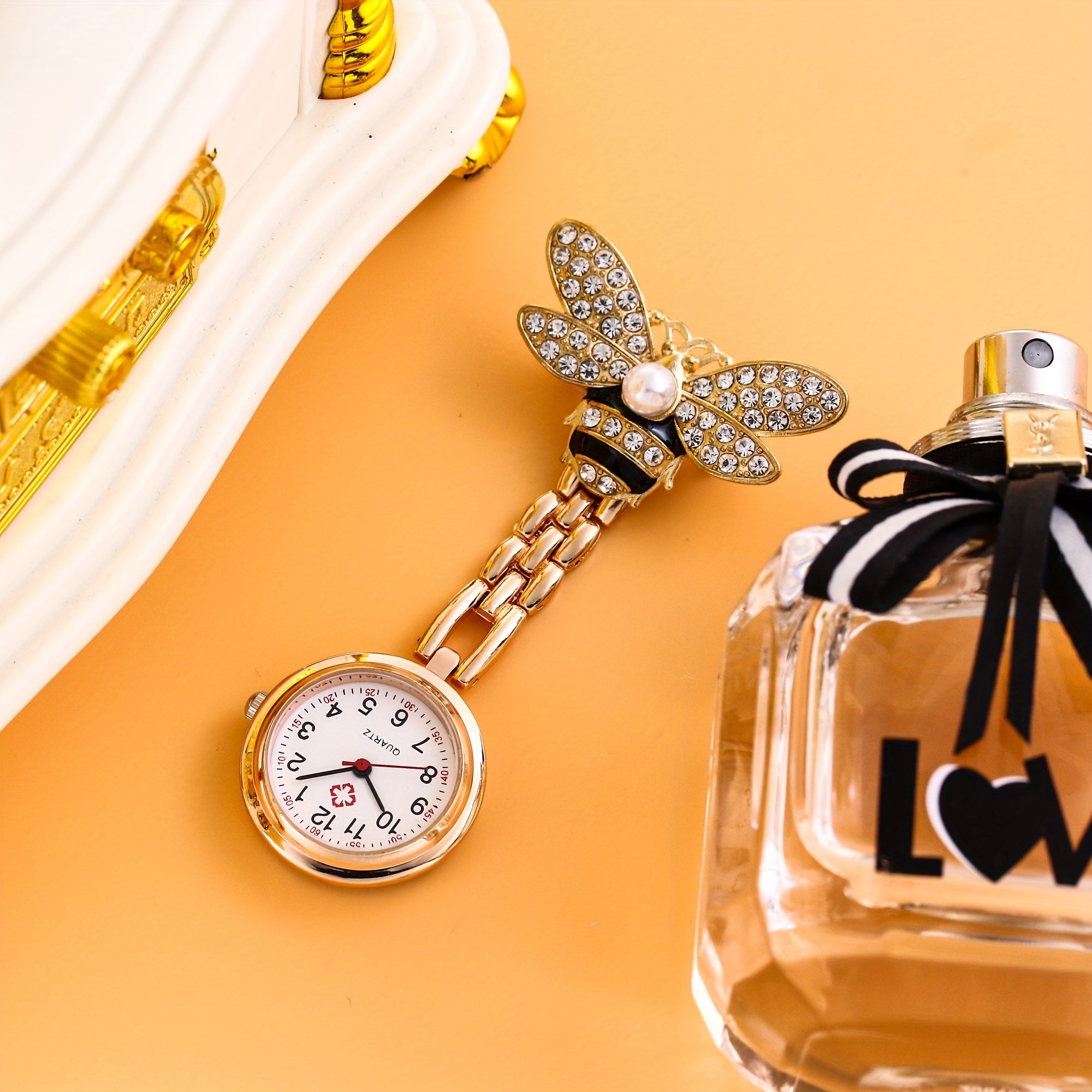 Sparkling Rhinestone Bee Nurse Brooch Medical Animal-Themed Doctor Paramedic Fob Watch