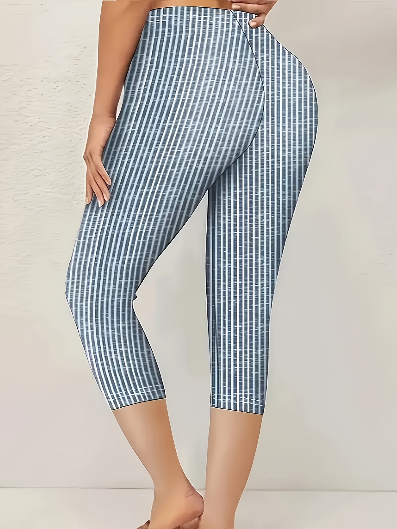 Women’s Plus Size Striped Capri Leggings Medium Stretch Beachwear