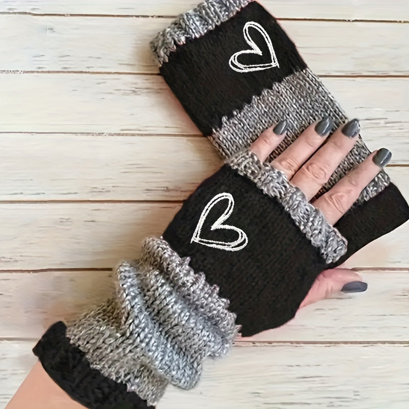 Women's Vintage-Inspired Fleece Mittens with Heart Embroidery and Color Blocking