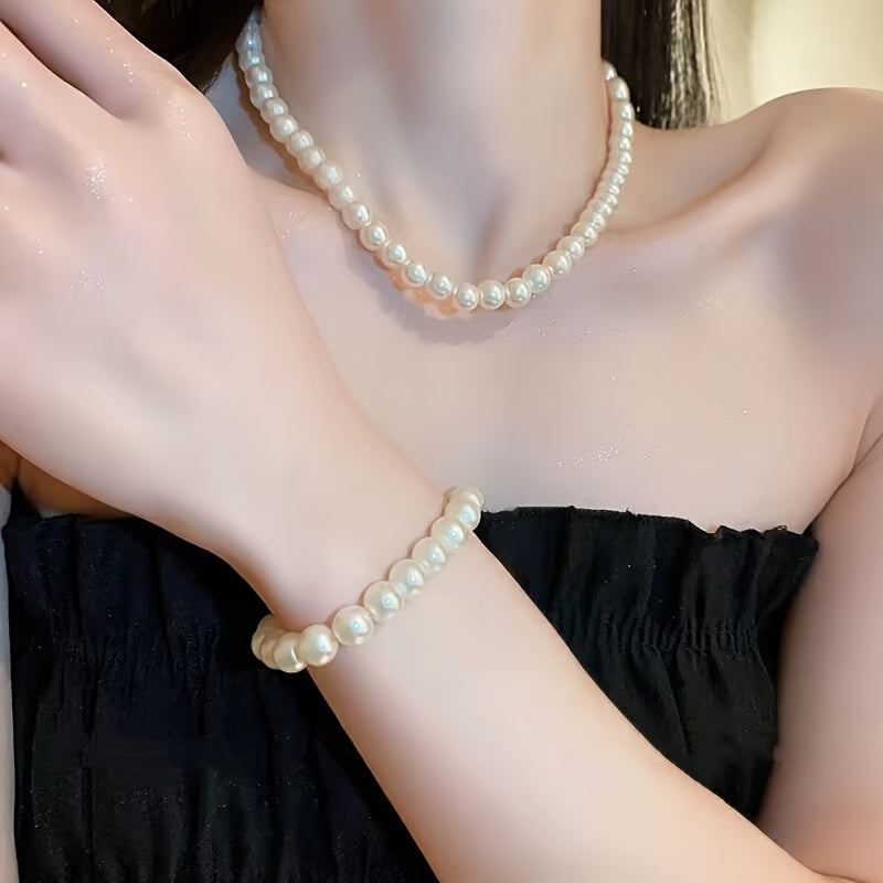 Freshwater Pearl Necklace for Women Elegant Jewelry for Weddings and Gifts