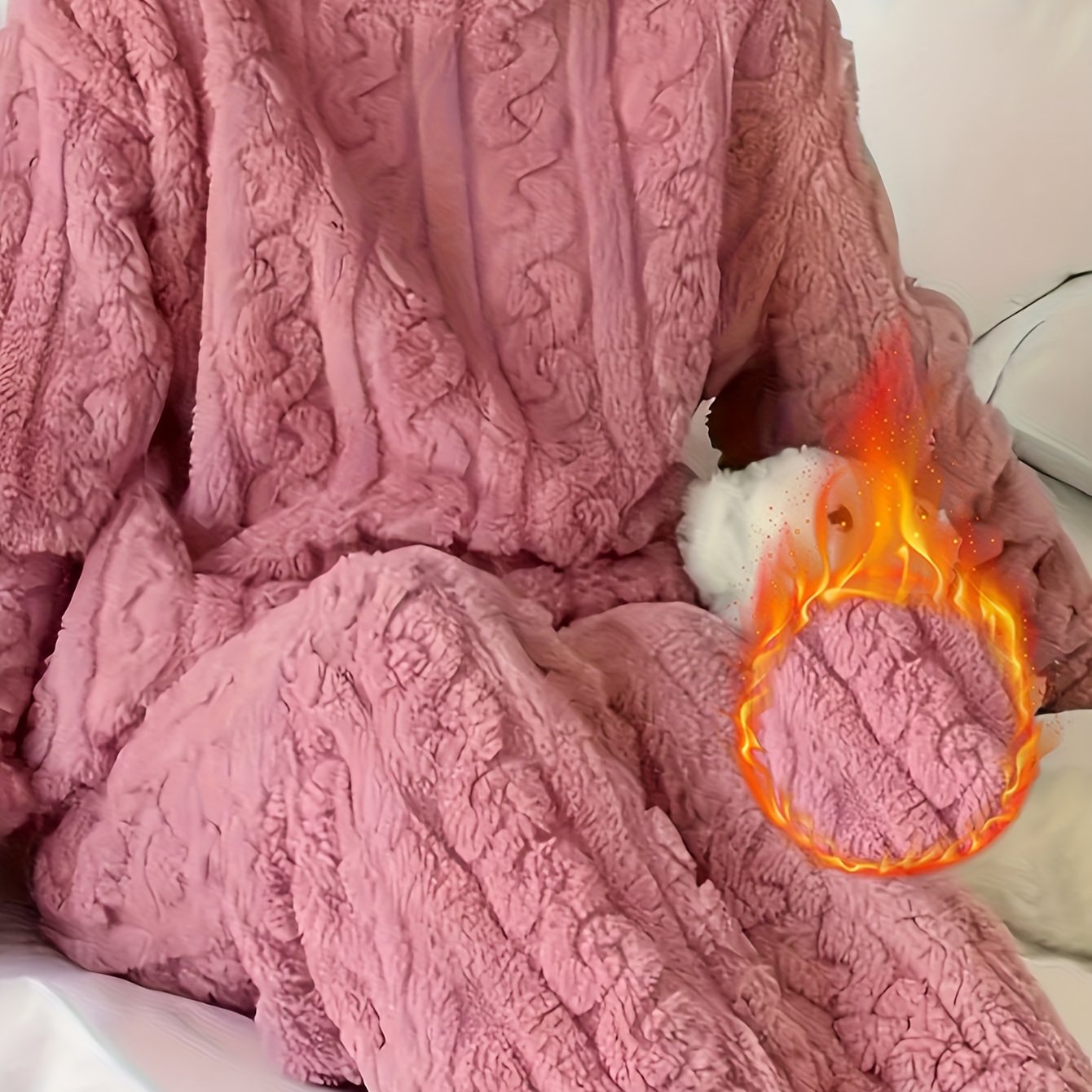 Girls' Fall Winter Coral Velvet Jacquard Pajama Set with Padded Top and Pants