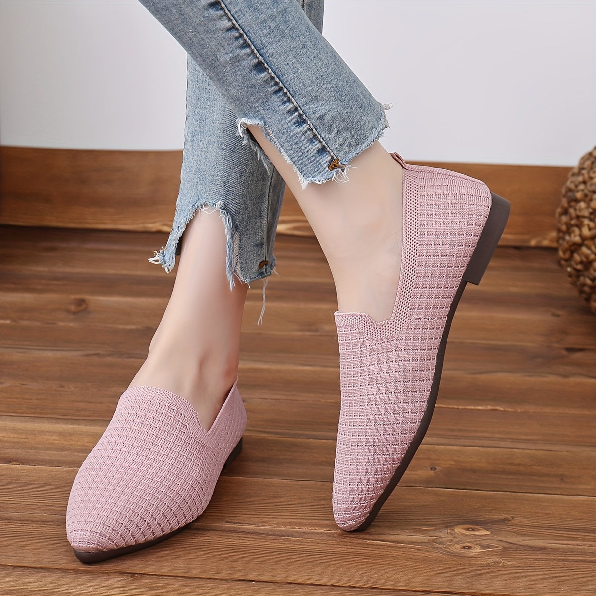 Women’s Breathable Fabric Flat Shoes Casual Pointed Toe Loafers
