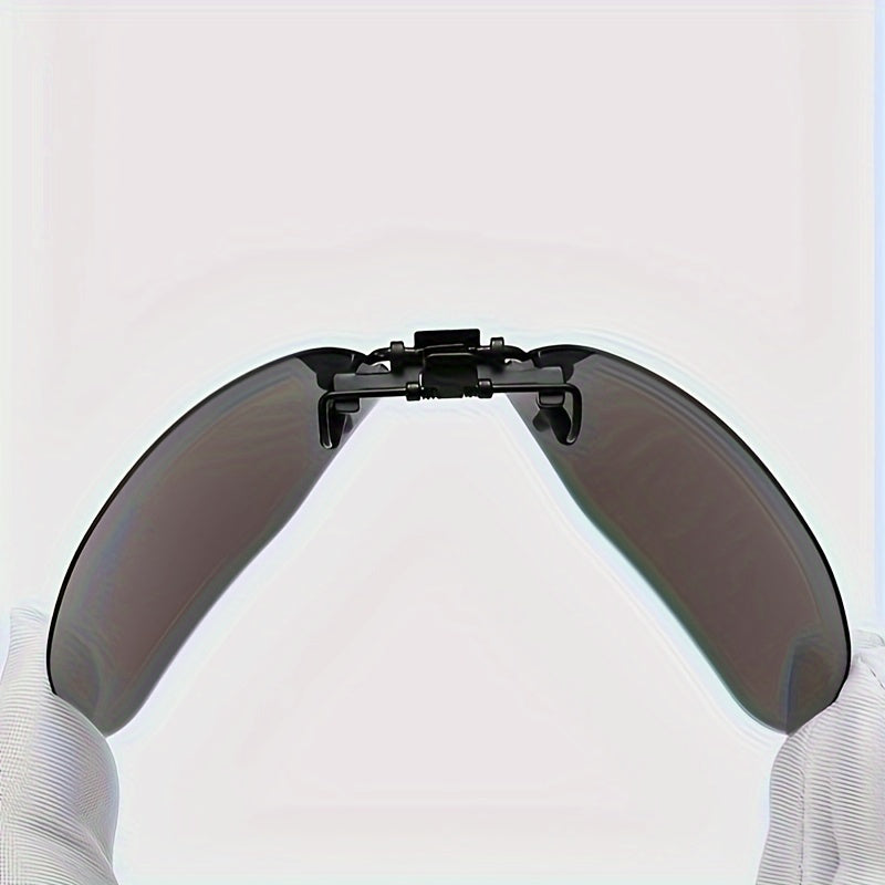 Set of 4 Polarized Clip-On Glasses for Men and Women Anti-Glare Flip-Up Fashion