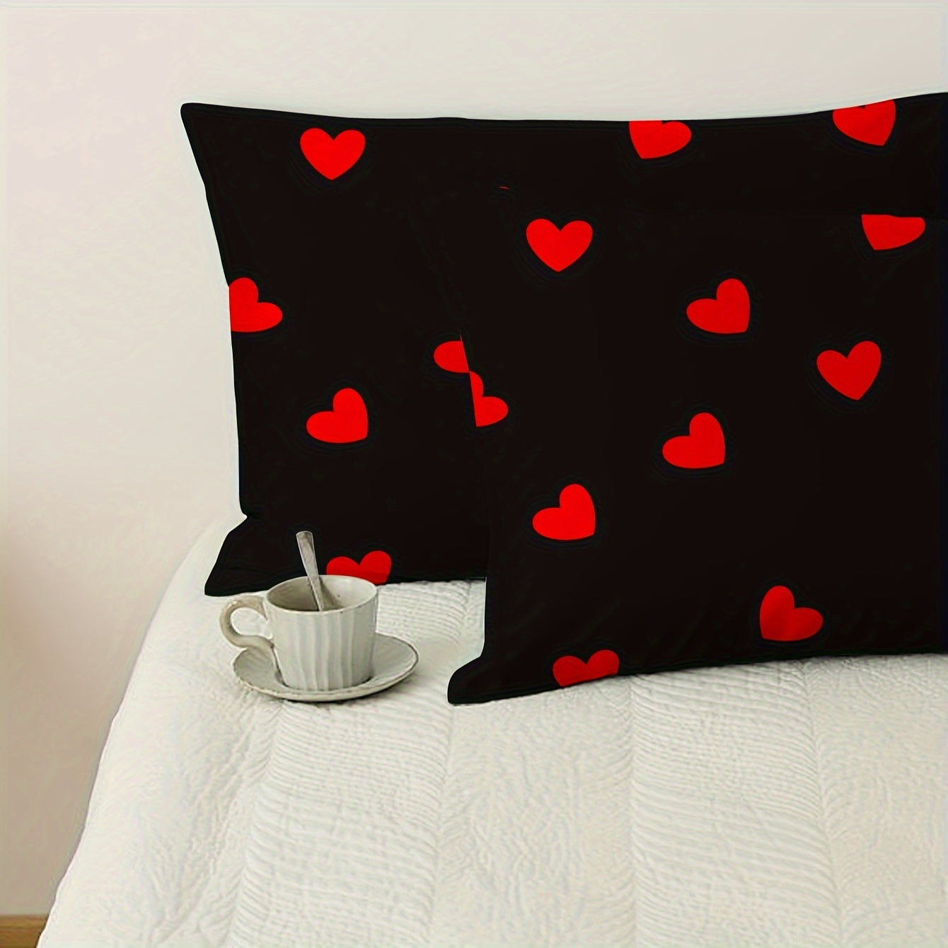 Breathable Love Pattern Pillowcases Set of 2 for Bedroom Sofa Decorative Fabric