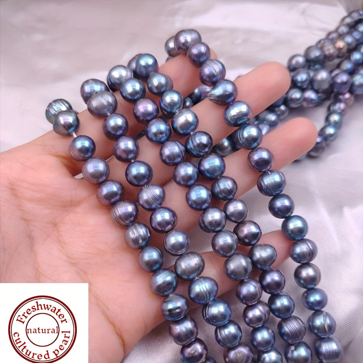 Eng yaxshi tanlov: Zamonaviy uzaytirilgan uzunlikdagi Tahitian marvaridlar zanjiri 6-8mm, tabiiy o'sish chiziqlari bilan qora kartoshka shaklidagi marvaridlarni o'z ichiga oladi, har qanday tadbir uchun mukammal vintage fransuz minimalistik dizayn.