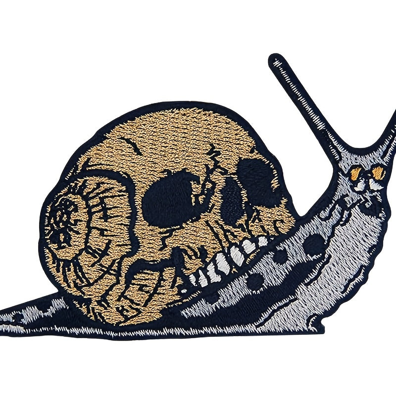 "Вышитая нашивка Черепная Улитка - Модный выбор для DIY футболок, поделок, сумок и шляп - Нашивка для утюга/шитья"