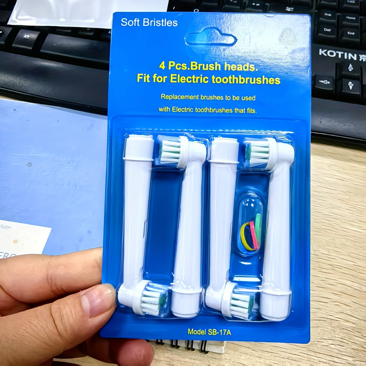 4/8/20 Paket Tish cho'kishi boshlarini almashtirish Oral B Elektr tish cho'kishi uchun Oq