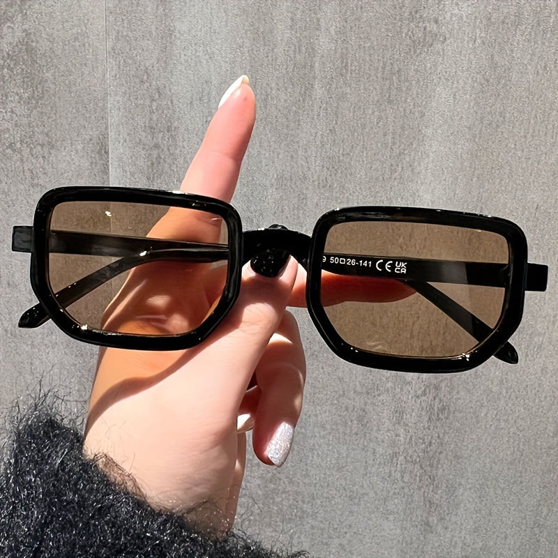 Women’s Square Frame Sunglasses Gradient Lenses UV Protection Sturdy Metal Hinges for Parties and Daily Wear