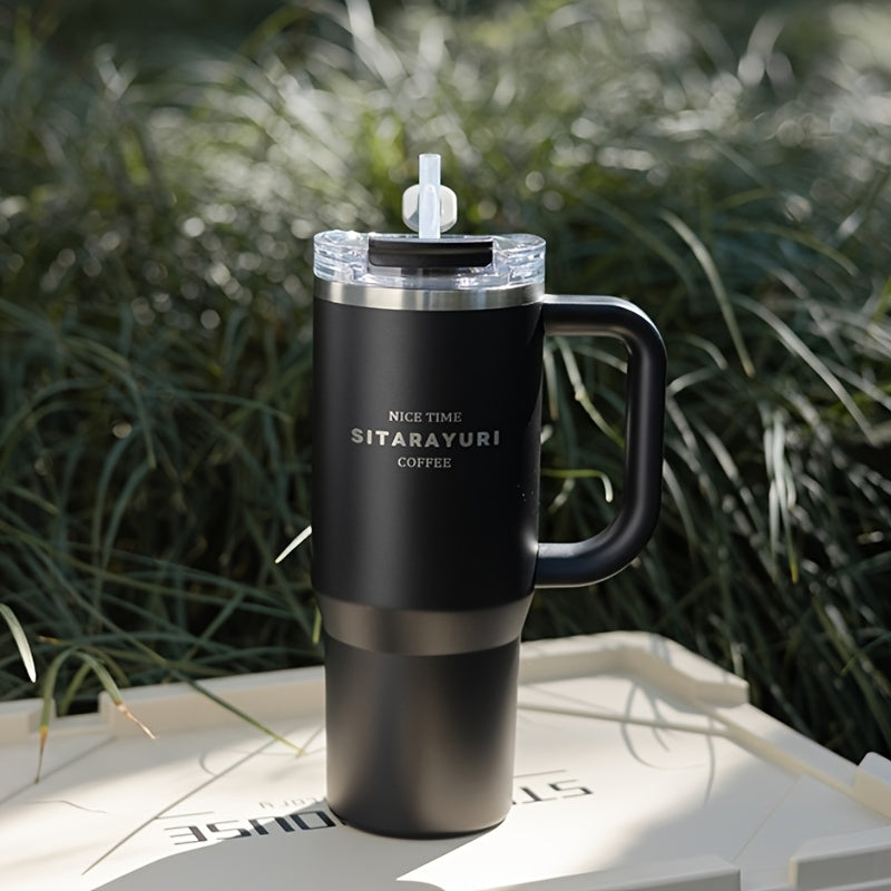 900ml Izolyatsiyalangan zanglamaydigan po'latdan yasalgan tumbler, quvurlik bilan, choyshab bilan, tashqi sayohat, sport uchun qayta ishlatiladigan va suv o'tkazmaydigan