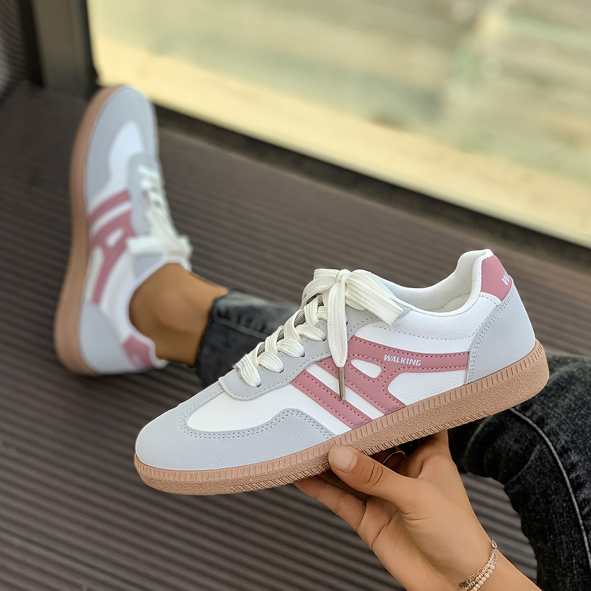 Women's Slip-On Sneakers All-Season PU Non-Slip Casual Loafers