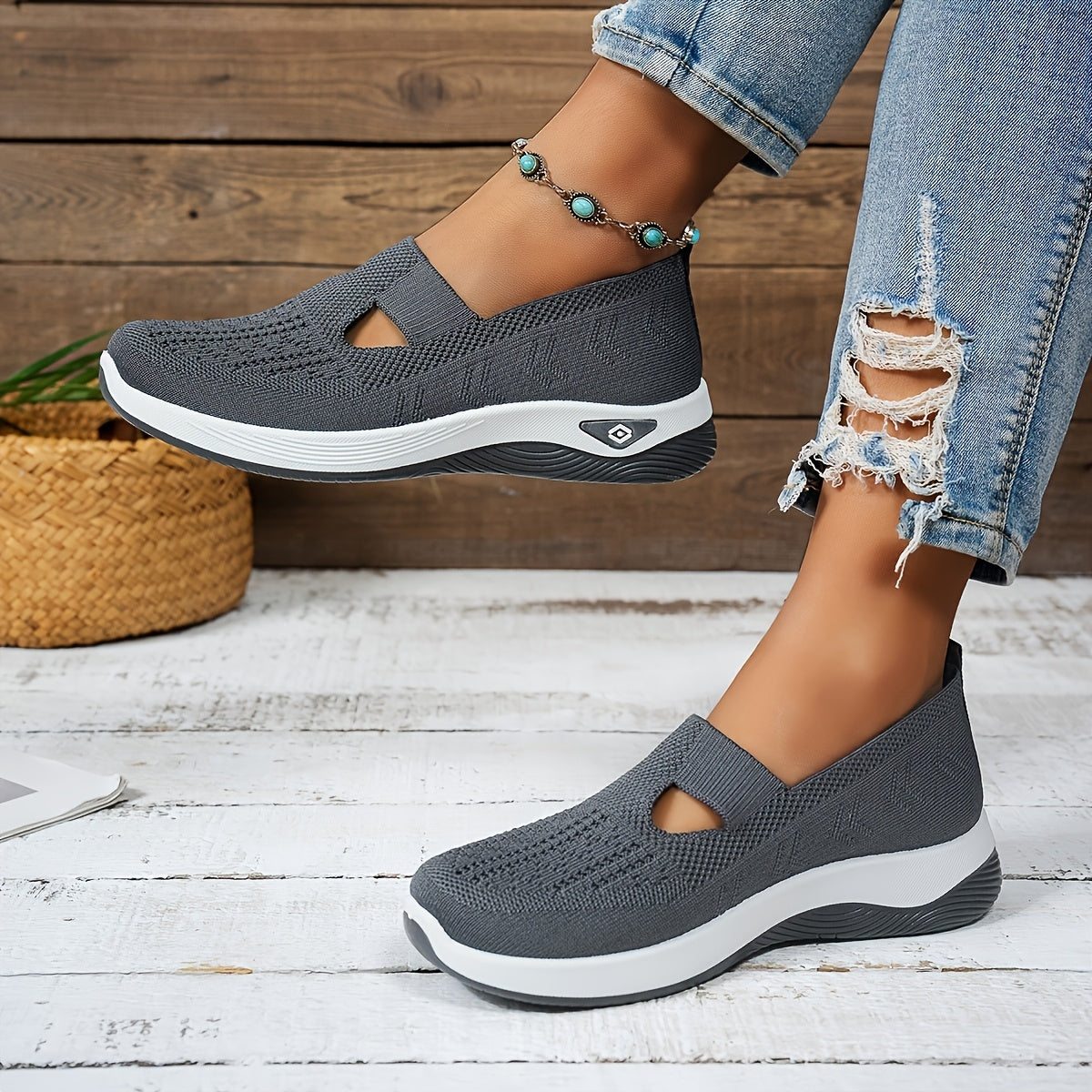 Women's Slip-On Sneakers Lightweight Breathable Fabric All-Season Casual Rubber Sole