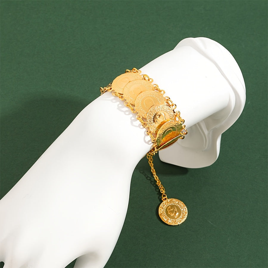 Ayollar uchun vintage tangalar bilan bezatilgan bilaguzuk, oddiy qotishma dizayni va haqiqiy oltin qoplamasi bilan. Har kuni kiyish yoki to'y kabi maxsus tadbirlar uchun mukammal.