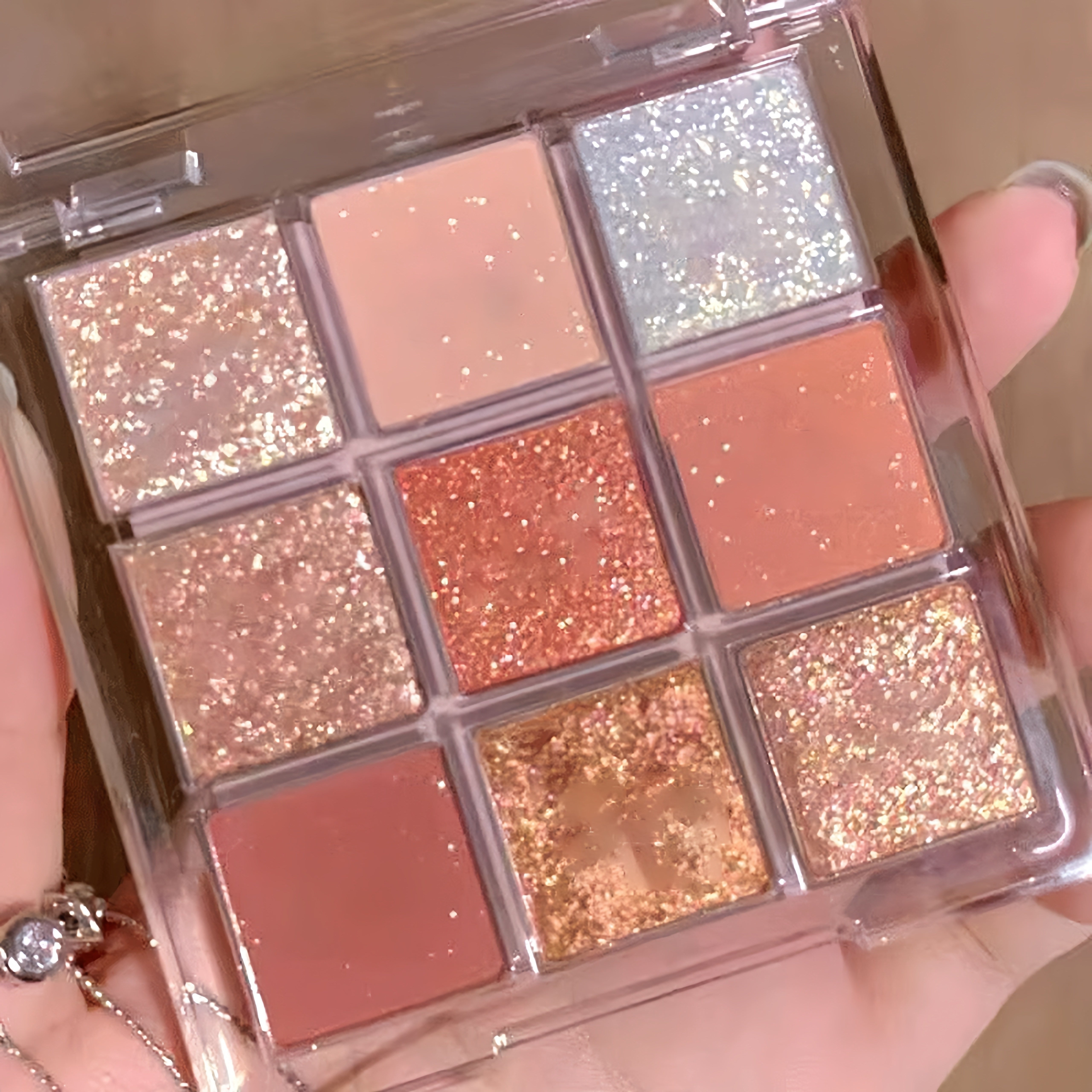 Transparent Eyeshadow Palette with Nine Colors Matte Shimmery Pink Silver