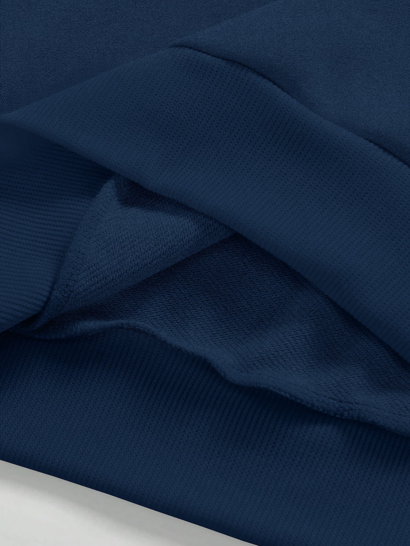 Men's Lightweight Polyester Crew Neck Sweatshirt for Spring Summer Casual