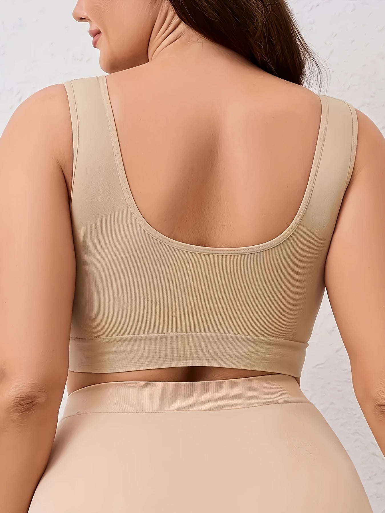 Plus-Size Wireless Sports Bra Seamless Push-Up Cross-Back Breathable Compression