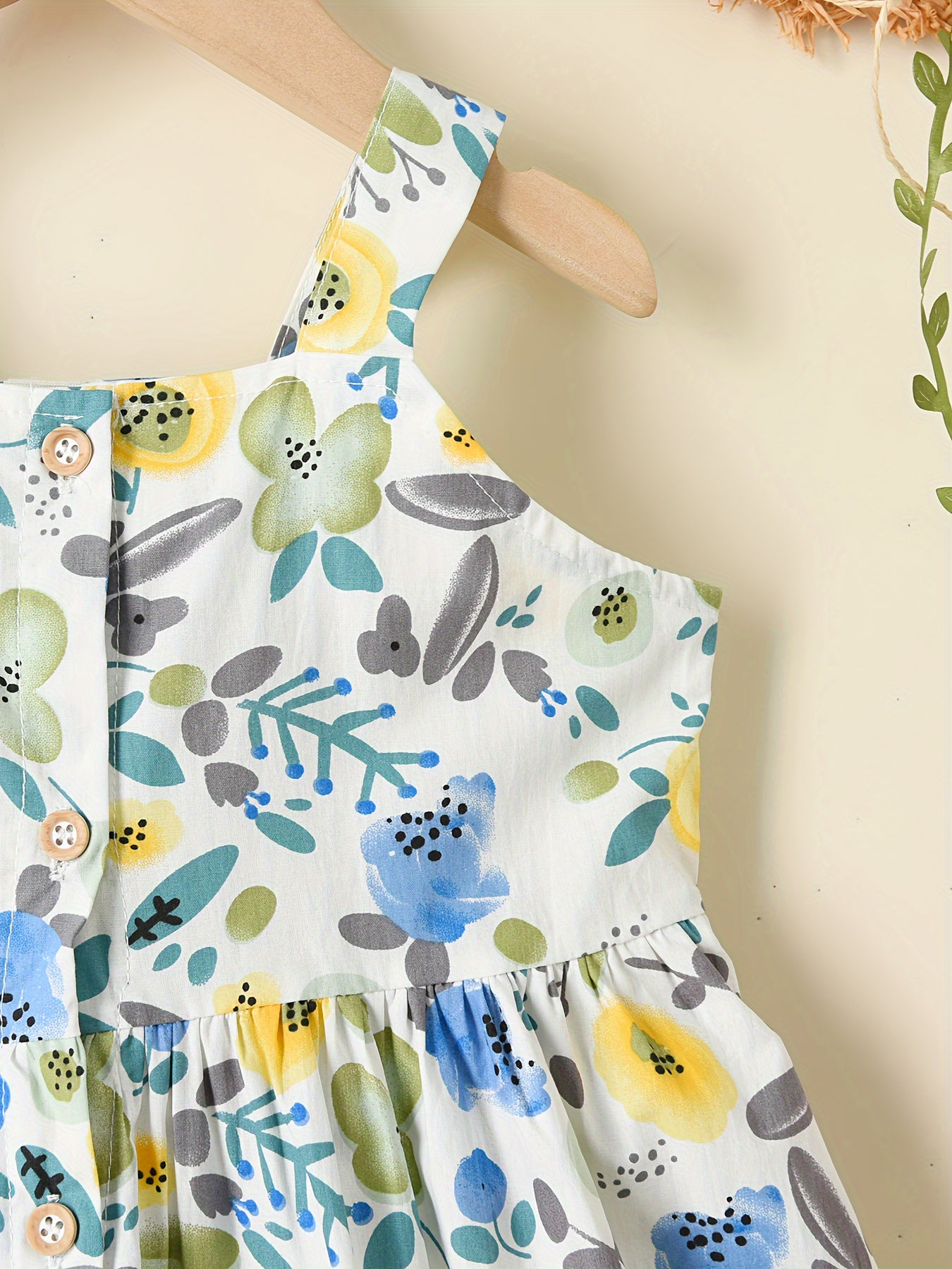 Qizlar uchun yozgi partiya sovg'asi uchun gullar bosma paxta qolsiz ko'ylak