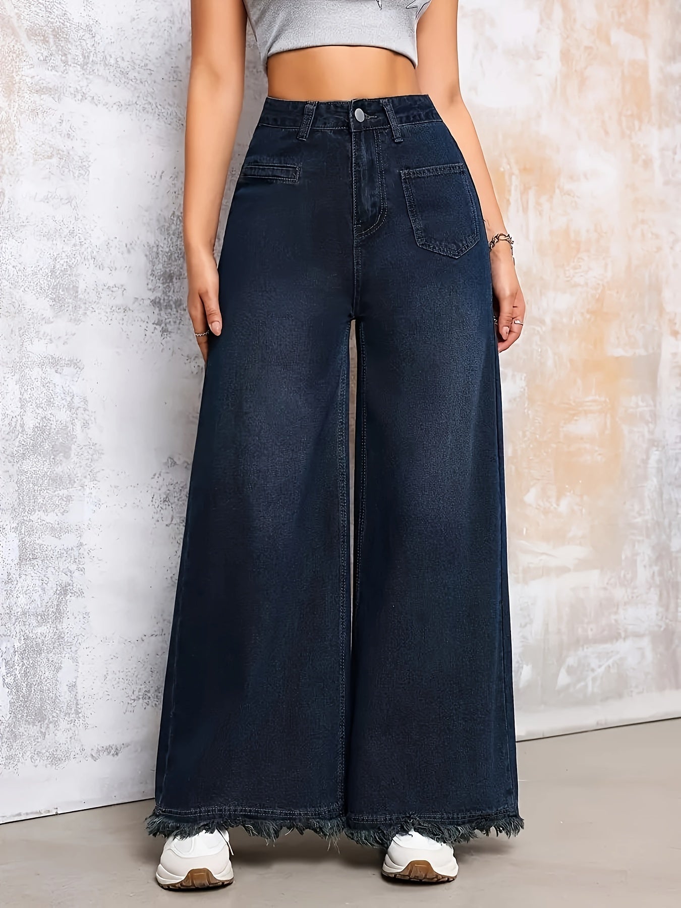 Women's High-Waist Flare Jeans with Raw Hem Stretch Denim for All Seasons