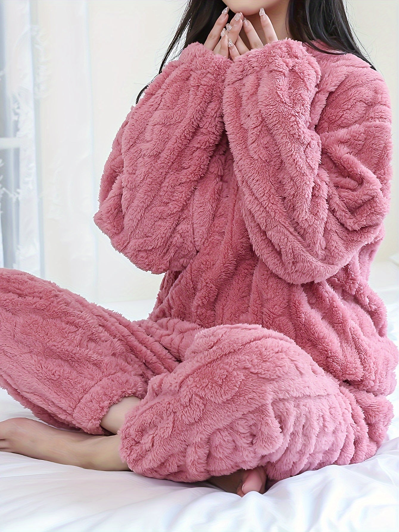 Pink Fleece Pajama Set for Women Long Sleeve Round Neck Cozy Fall Winter