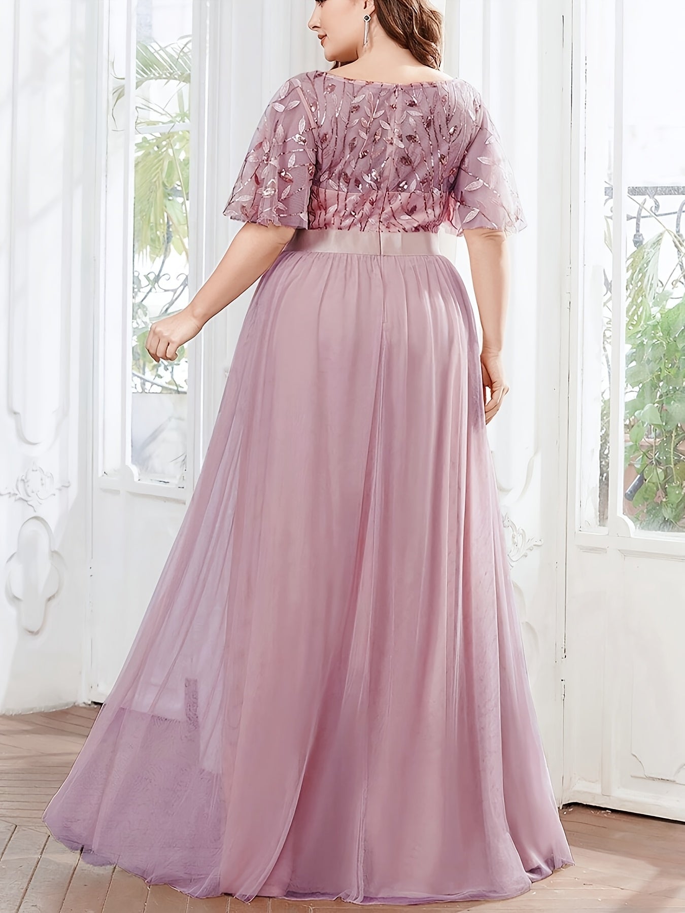 Women's Plus Size Evening Mesh Spliced Round Neck Dress