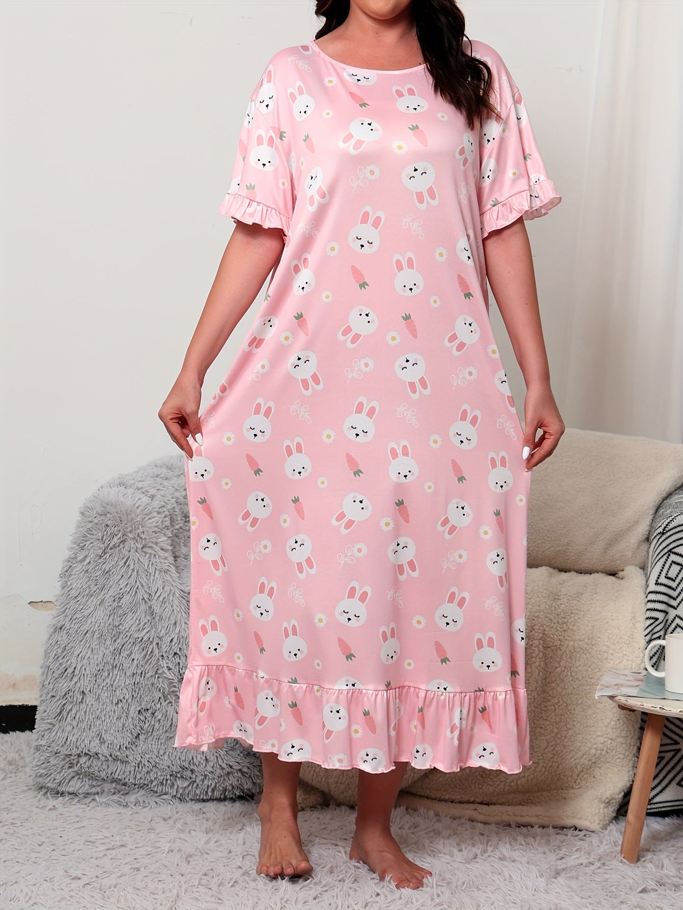 Ayollar uchun katta o'lchamli gullik ruffle uyqu kiyimi qisqa qo'lqopli kechki kiyim