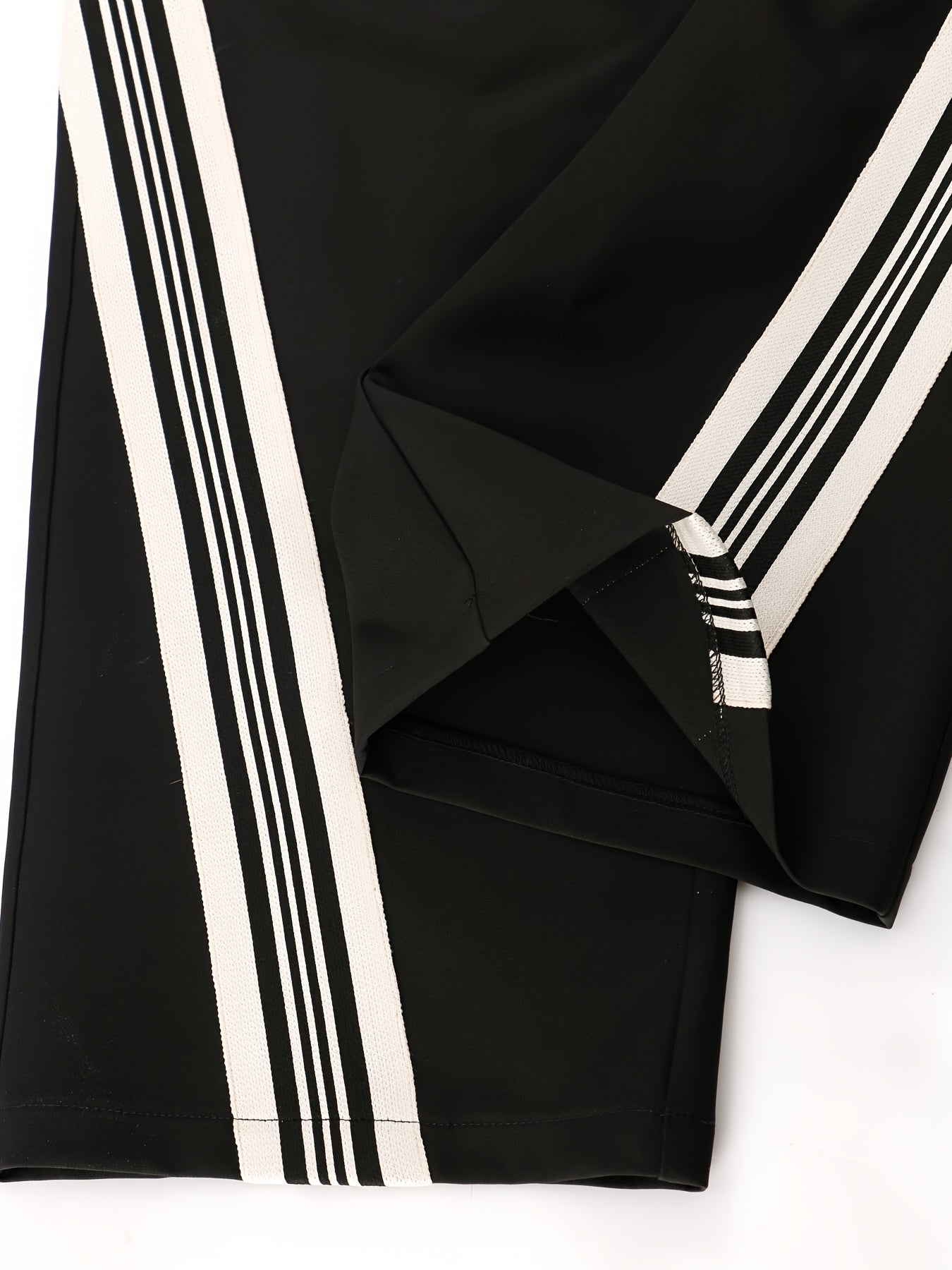 Conjunto de dos piezas para mujer con cinturón de tejido a rayas y cuello de solapa