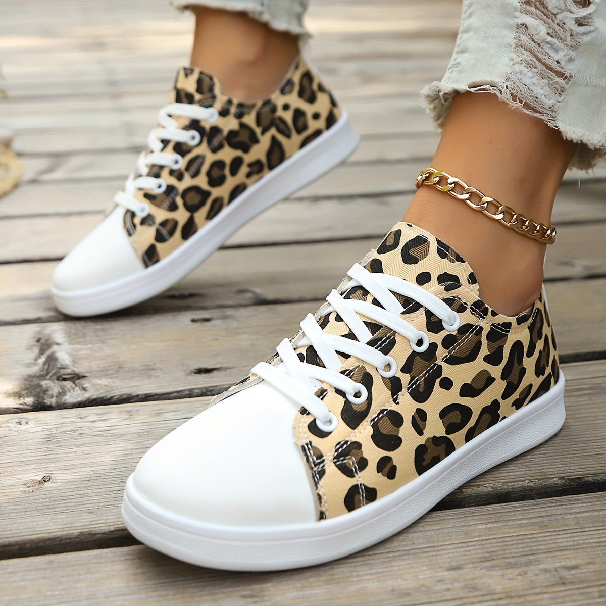 Ayollar uchun kanvas krossovkalar, leopard bosma pastki top quvnoq kundalik poyabzal