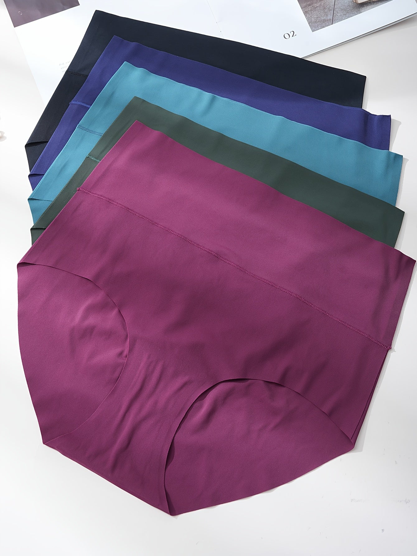 Пять плотных бесшовных трусиков с высокой талией для женщин, простые и удобные дышащие эластичные трусы.