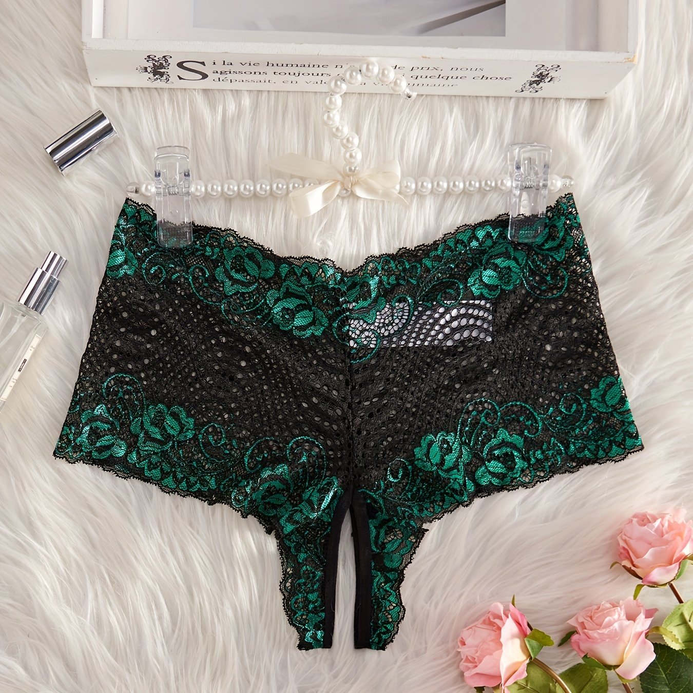 Трусики женские больших размеров с кружевной отделкой, полупрозрачные, с открытым промежностью, средней посадки, с цветочным принтом, черные и изумрудно-зеленые