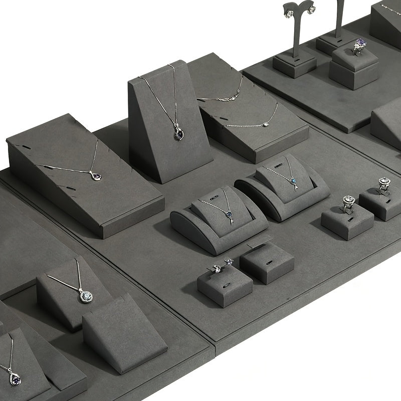Набор дисплеев для украшений серого цвета с кулоном, серьгами, кольцом, подставкой и подносом
