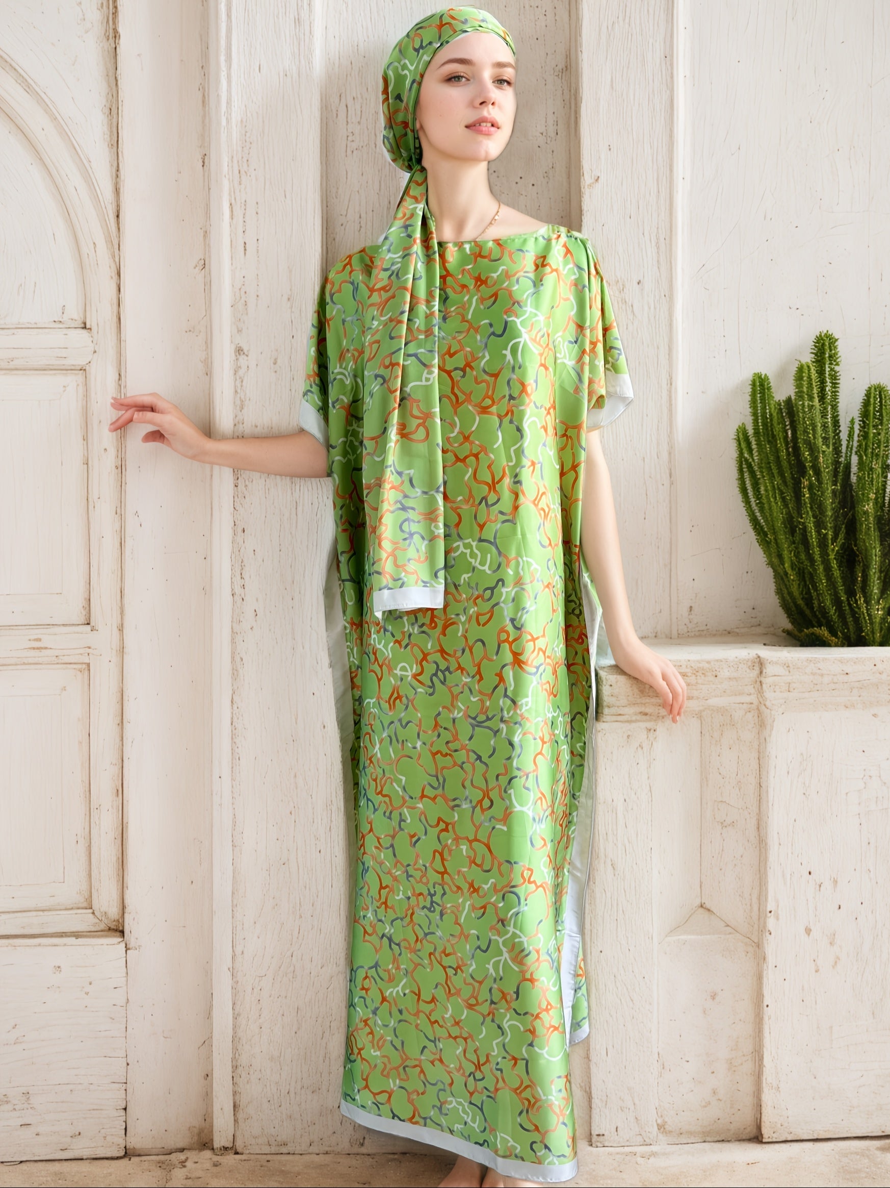 Ayollar uchun kattaroq o'lchamdagi yashil bosma uzun kiyim, batwing ko'kraklar, barcha mavsumlar uchun