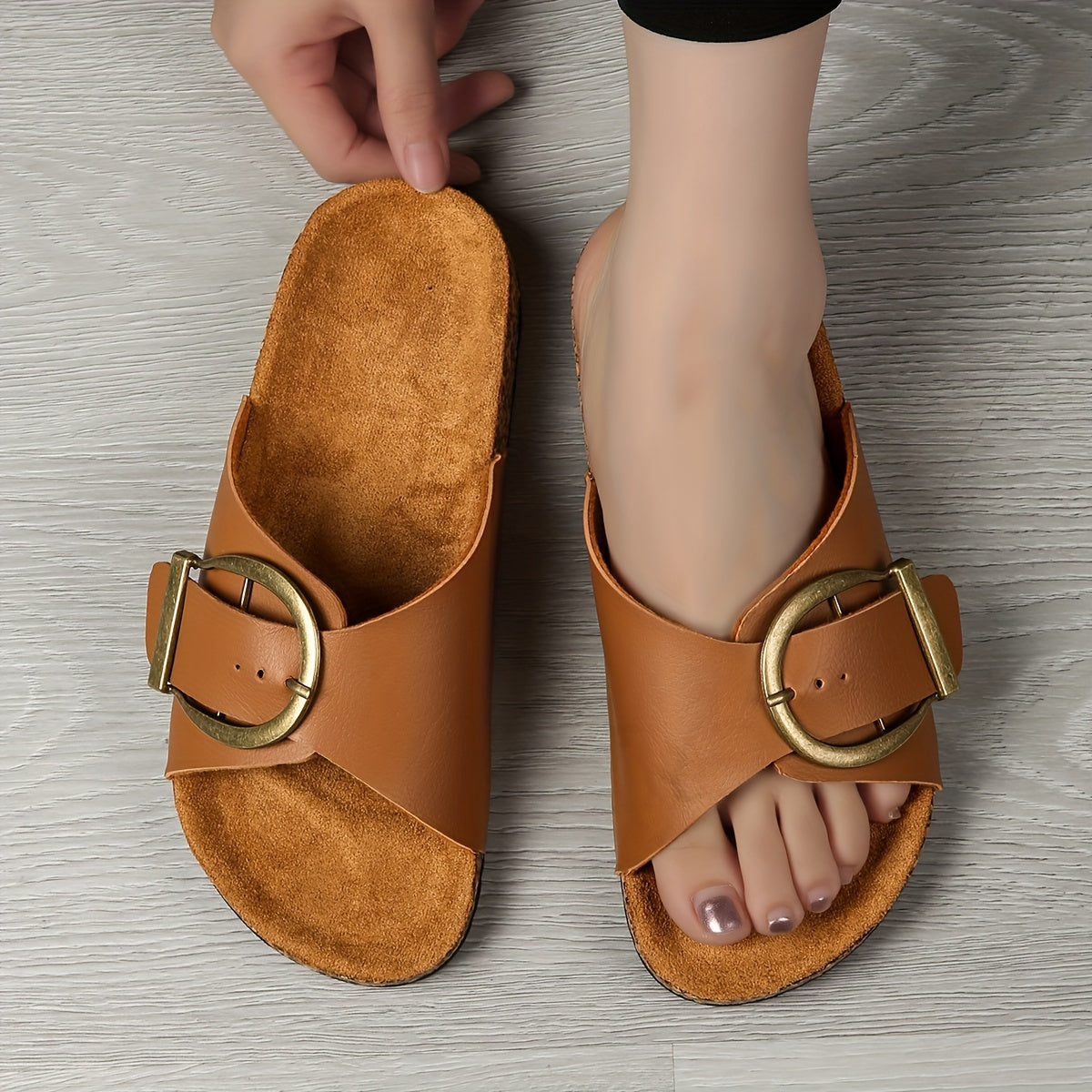 Women's Solid Color Casual Slides Lightweight Flat Buckle Summer Beach Non-slip