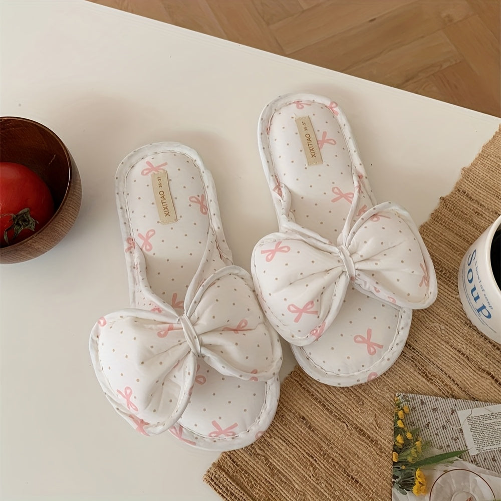 Ayollar uchun yopiladigan ichki choyshablar yumshoq mato bilan bog'langan, qattiq bo'lmagan, shirin va qora ranglarda, yopishqoqsiz