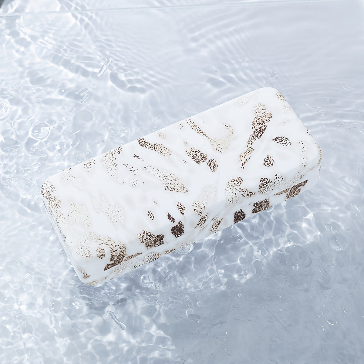 Women's Marble Patterned Eyeglass Case for Stylish Protection and Organization