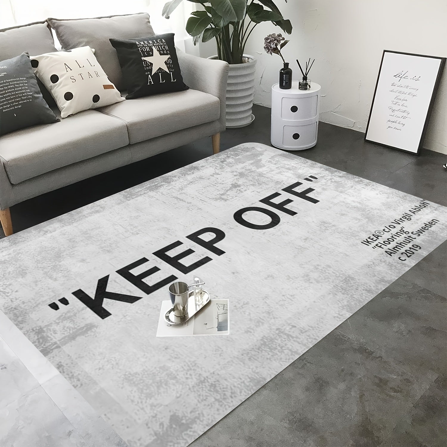 3D Letter Area Rug Plush Polyester Non-Slip Machine Washable for Living Room Kitchen Bathroom