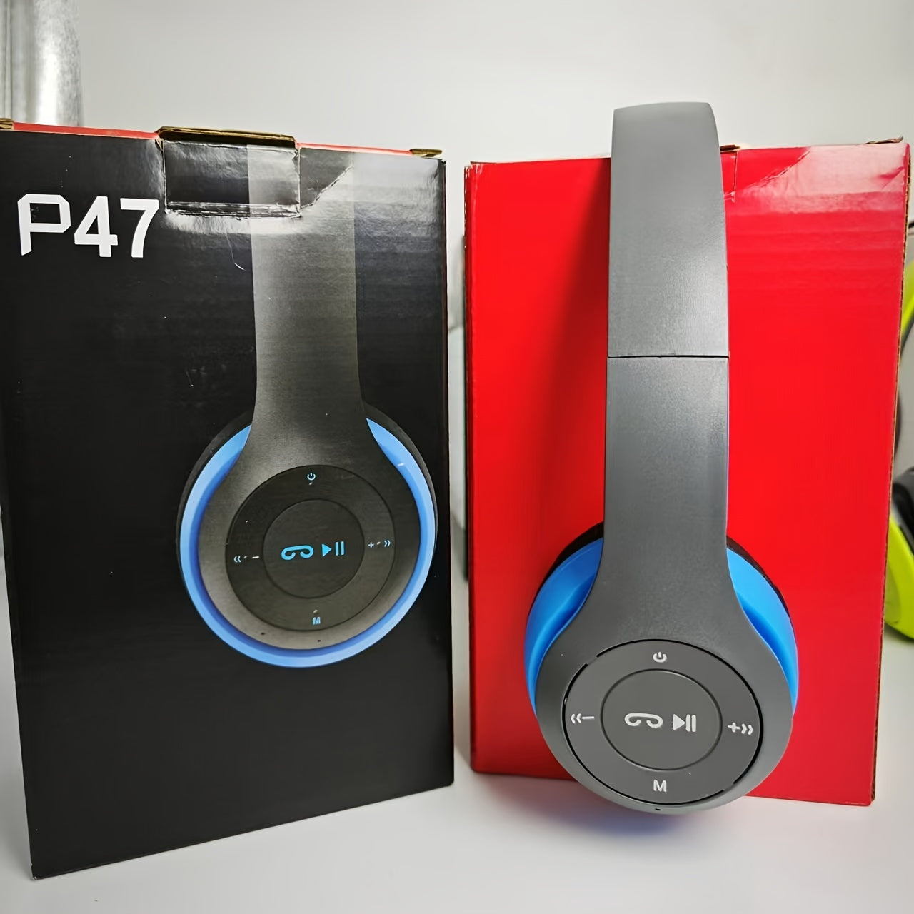 Wireless Over-Ear Headphones with Microphone for Gaming and Music