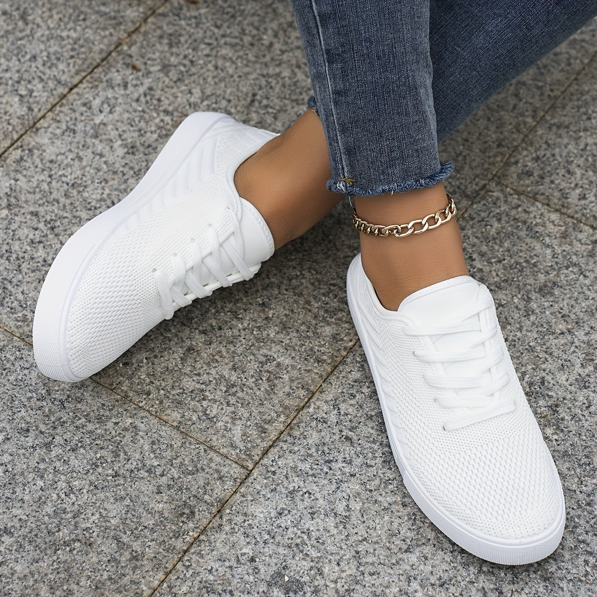 Women's Breathable Casual White Sneakers Low-Top Lace-Up All-Season Comfort