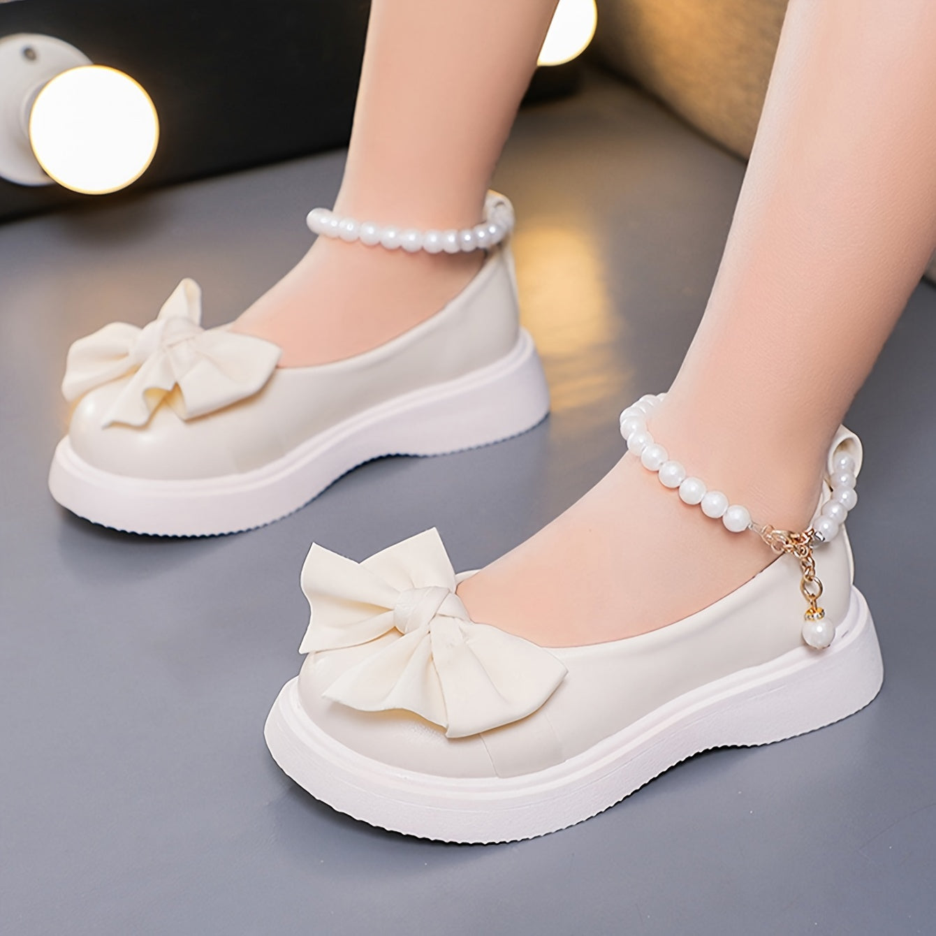 Zapatos Mary Jane para niñas con decoración de lazo de perlas para fiestas y uso casual