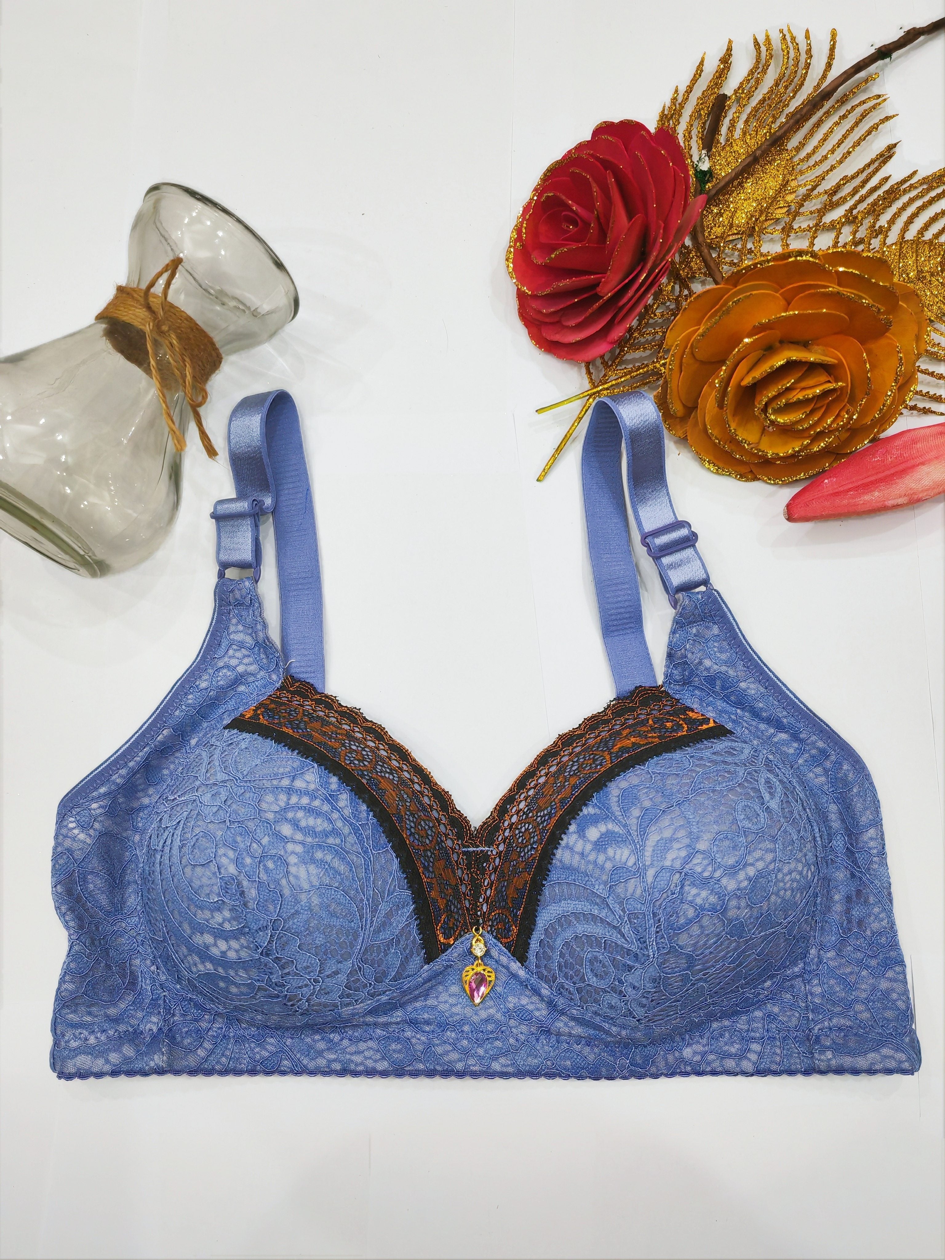 Breathable Lace Push-Up Bra with Adjustable Straps for Women