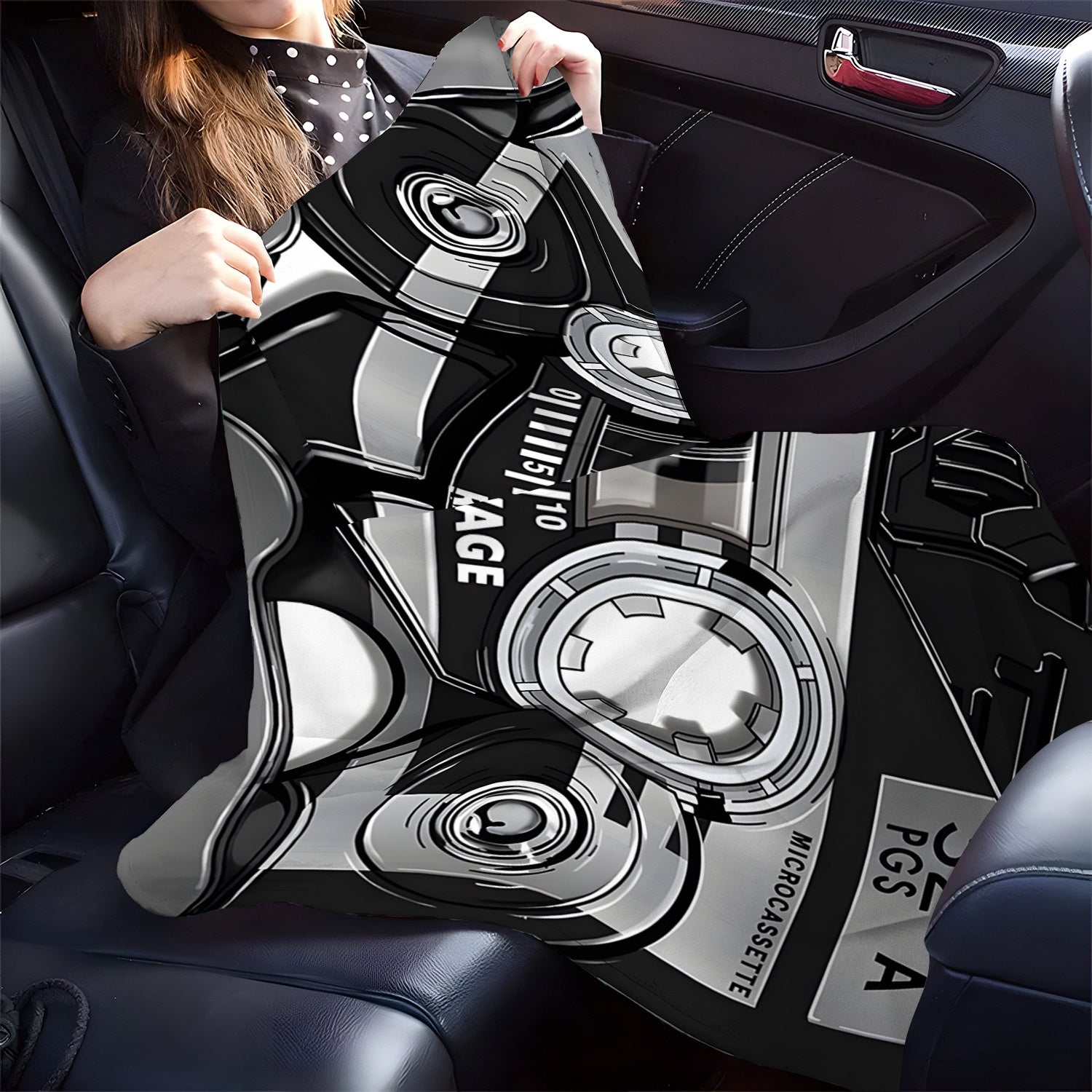 Flannel Fleece Throw Blanket with Retro Music Tape Player Design for Sofa Bed Travel Camping