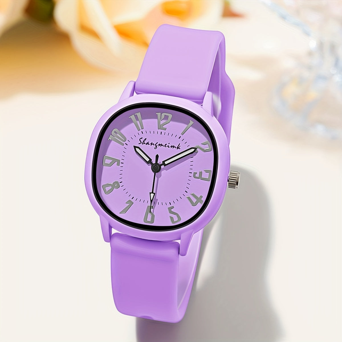 Women's Silicone Band Quartz Watch in Candy Colors for Daily Wear