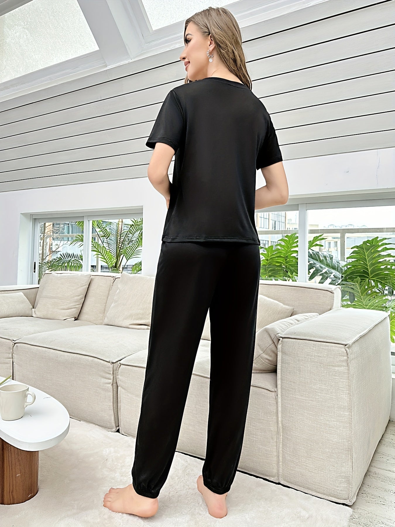 Women's Summer Short-Sleeve Pajama Set with Patterned Alphabets and Knit Fabric