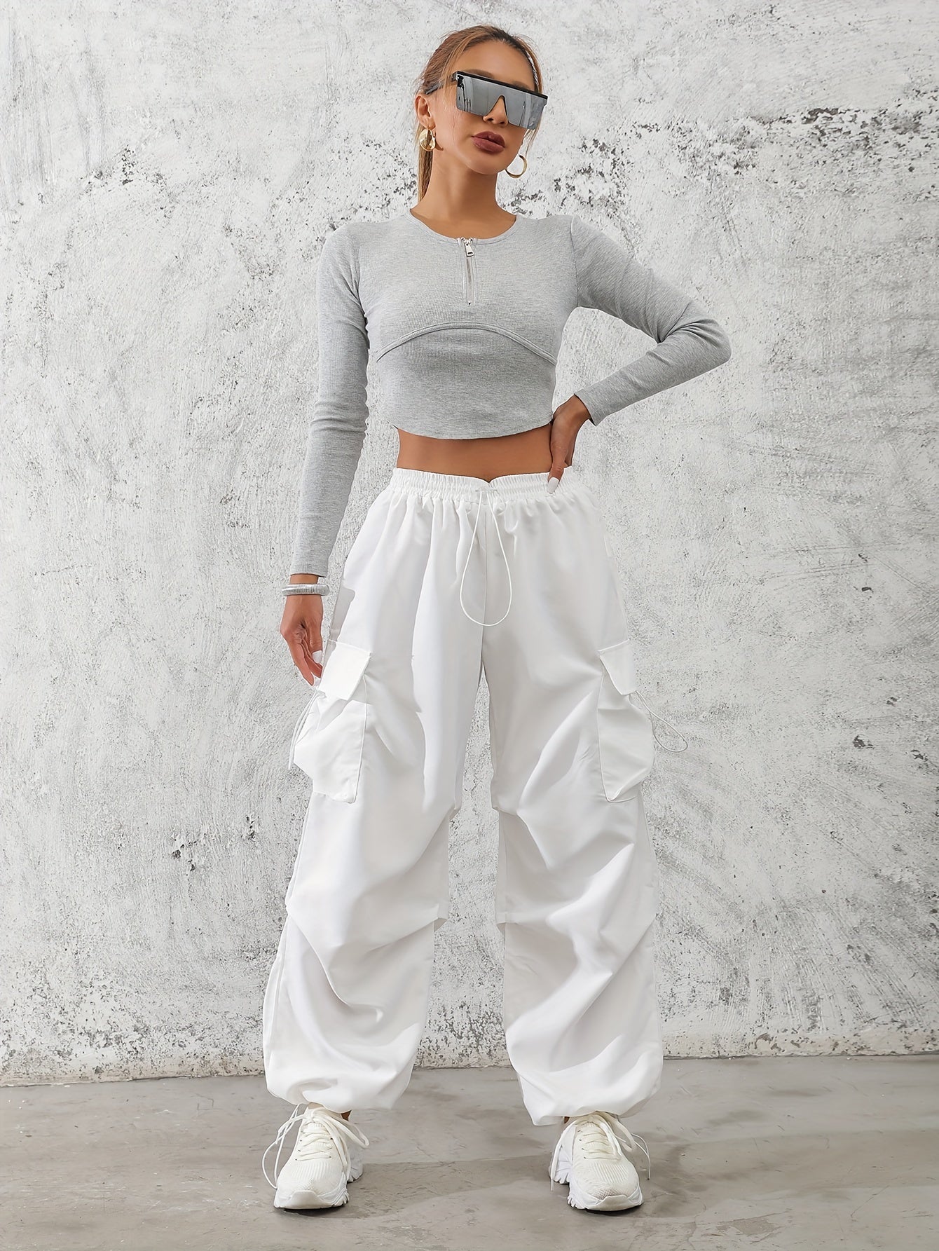 Women's Solid Color Cargo Pants with Drawstring Waist and Flap Pockets