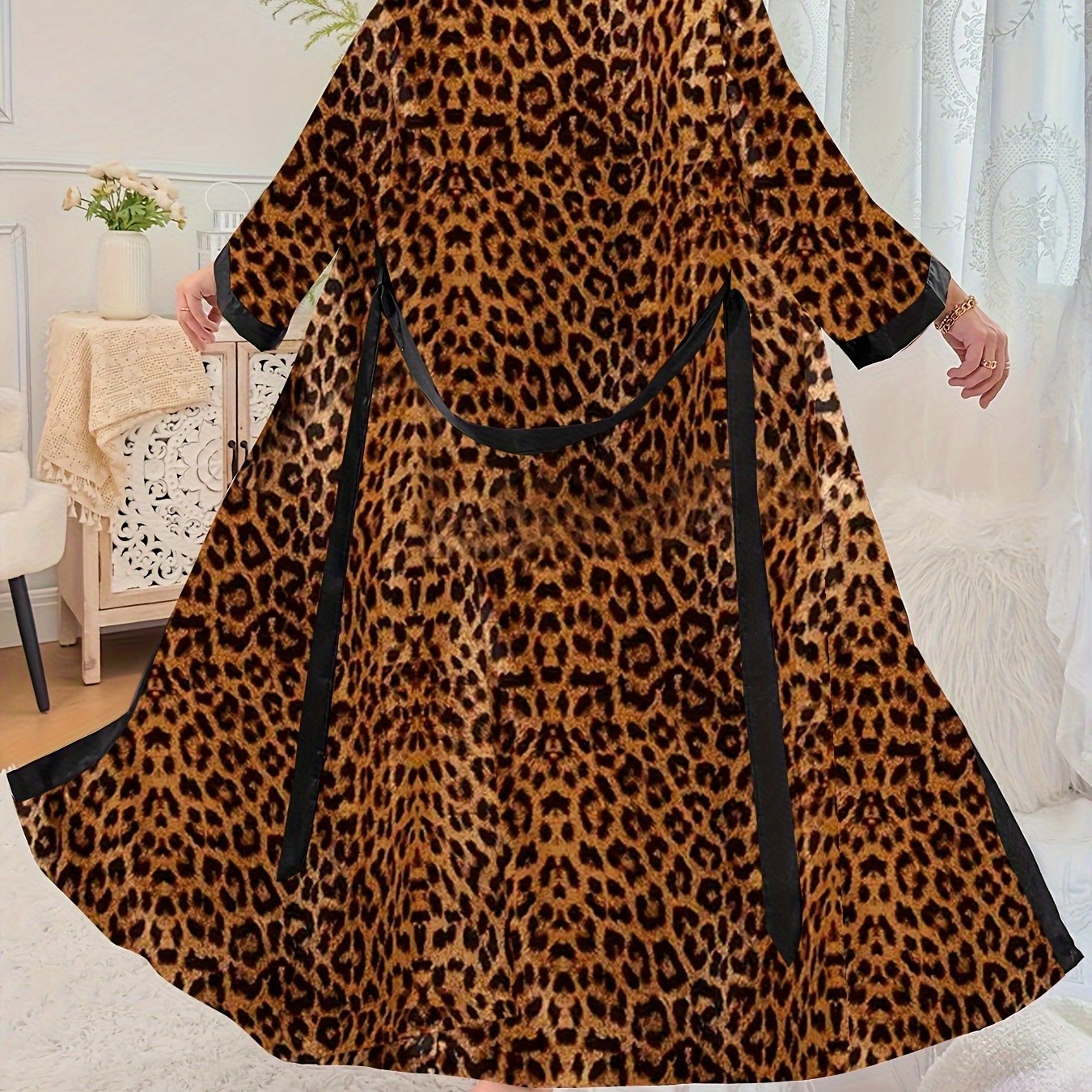 Plus Size Women's Leopard Print Color Block Robe Sleepwear