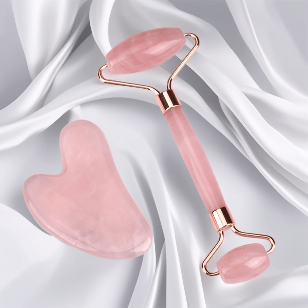 2-qismli pushti qatronli qirqish va yuzni massaj qilish to'plami, yurak shaklidagi qirqish vositasi va ikki boshli yuz roliki bilan. Qo'lda ishlatiladigan dam olish vositasi, hidlarsiz dam olishni rag'batlantiradi.